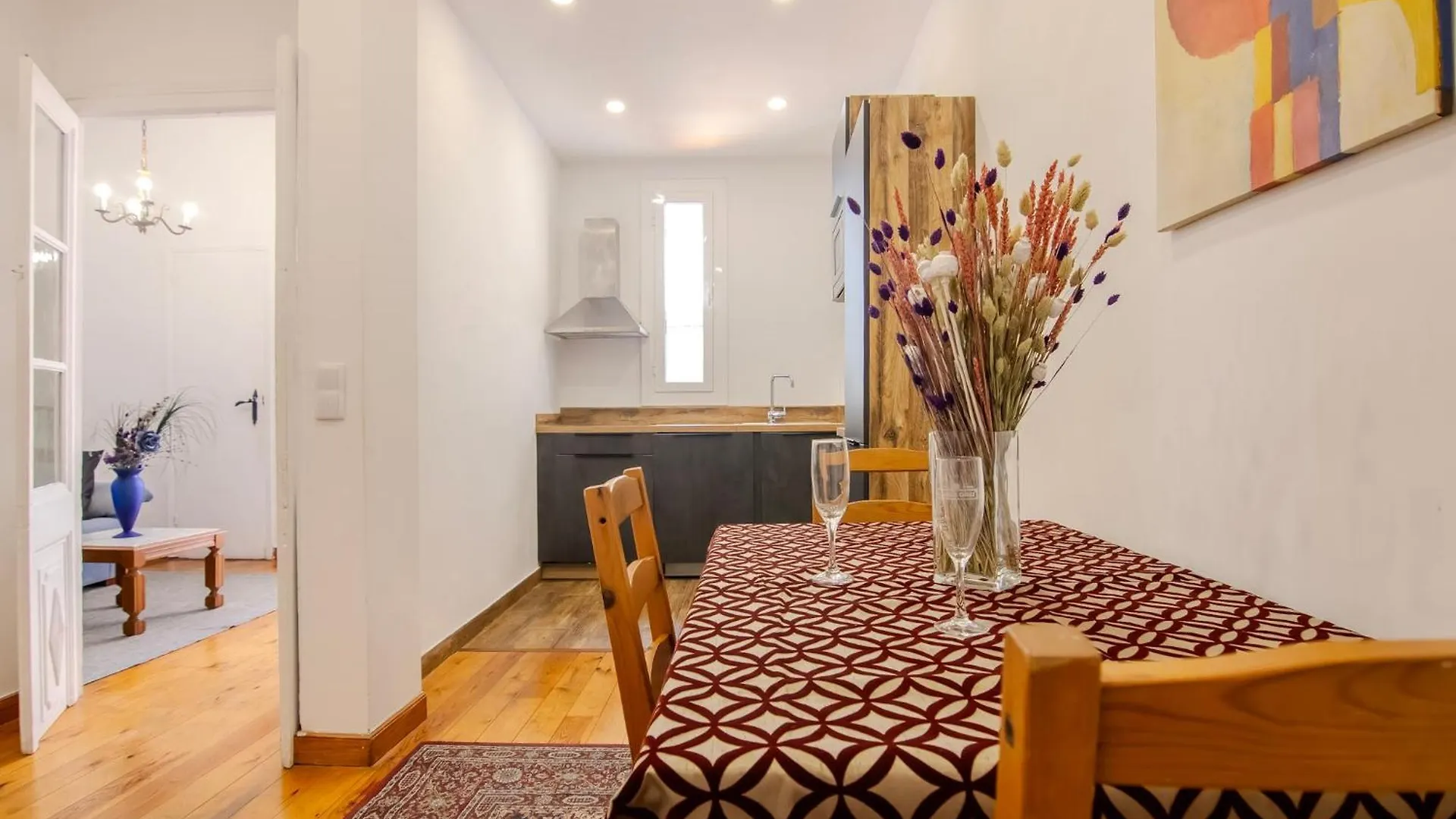 Pedrera - Gracia Apartment Barcelona Spain