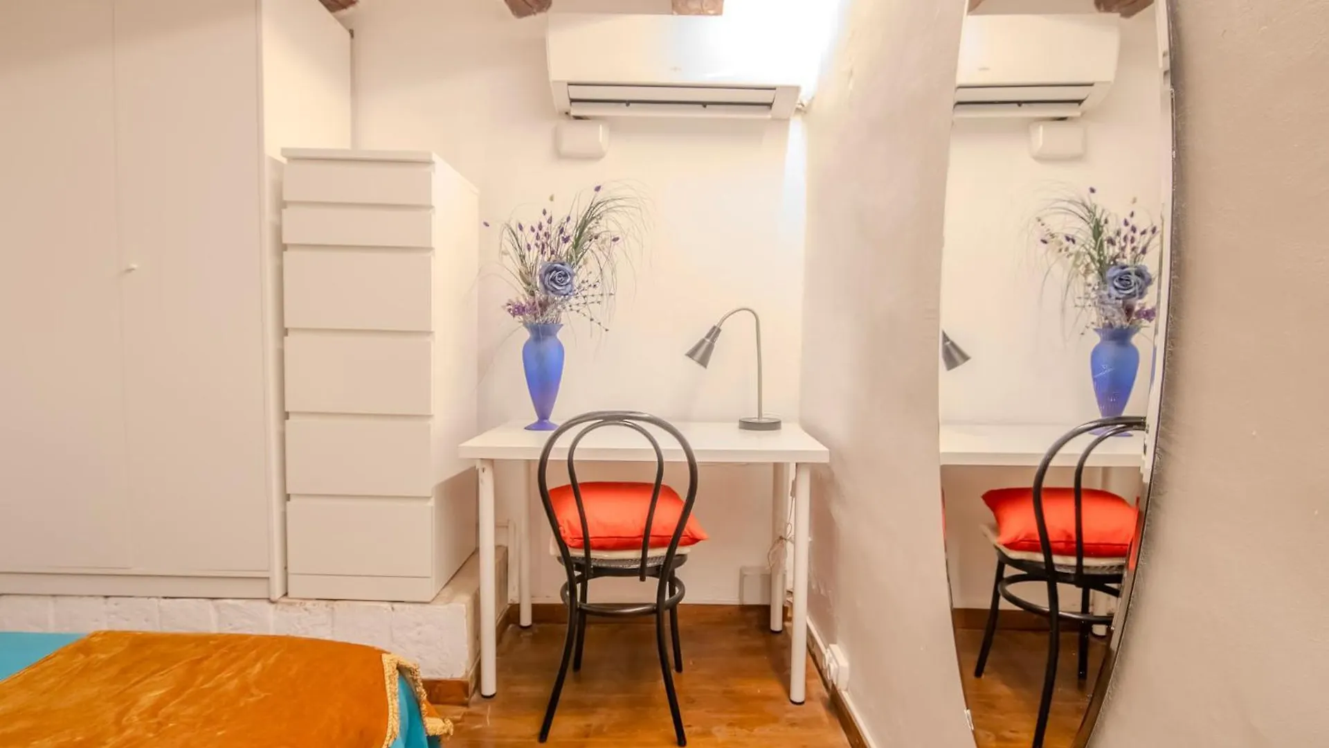 Pedrera - Gracia Apartment Barcelona Spain